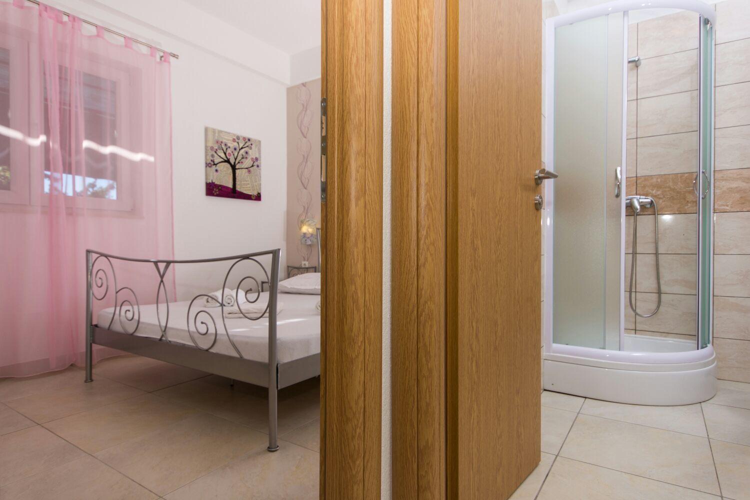 Apartment Bareta Трогир Екстериор снимка