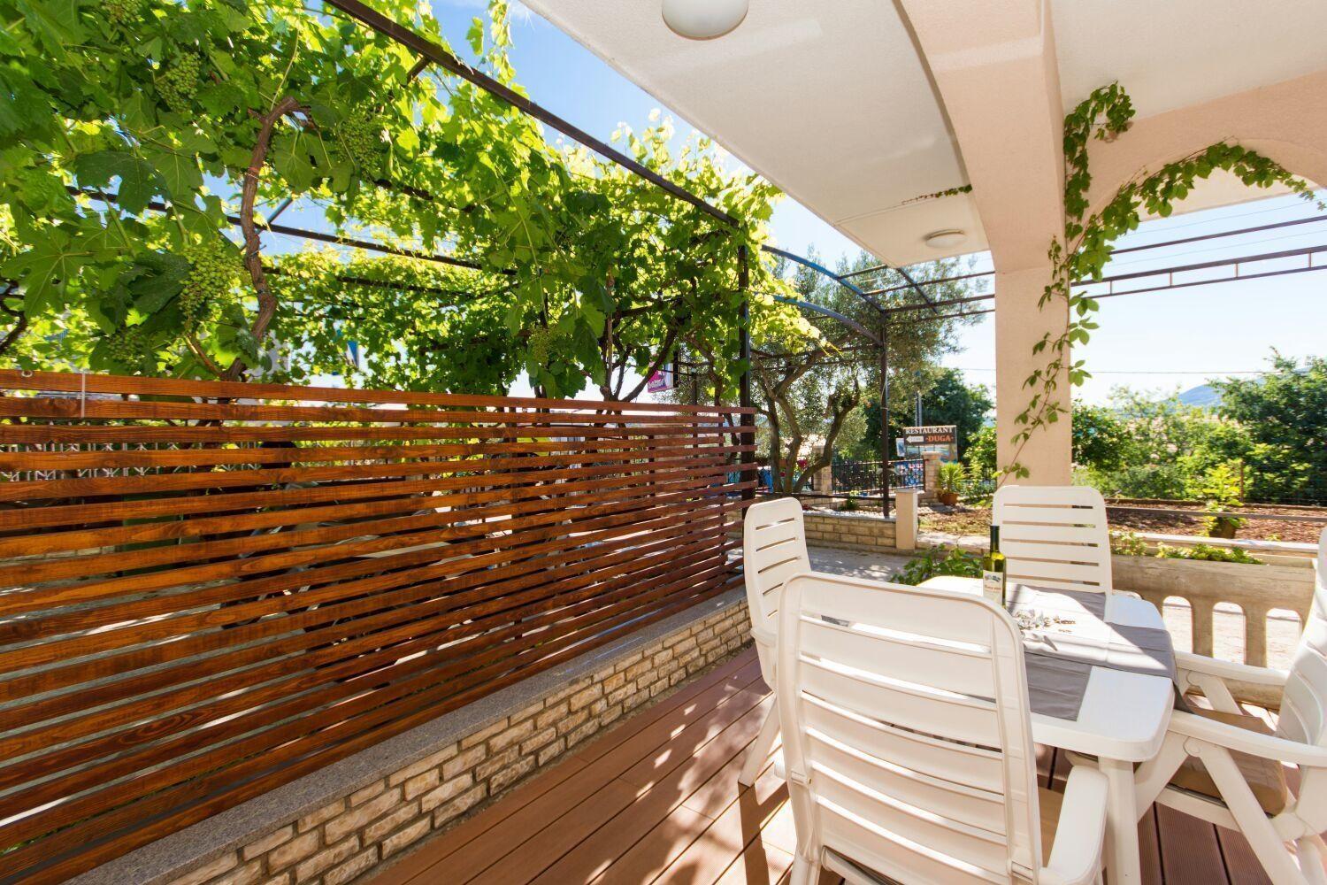 Apartment Bareta Трогир Екстериор снимка