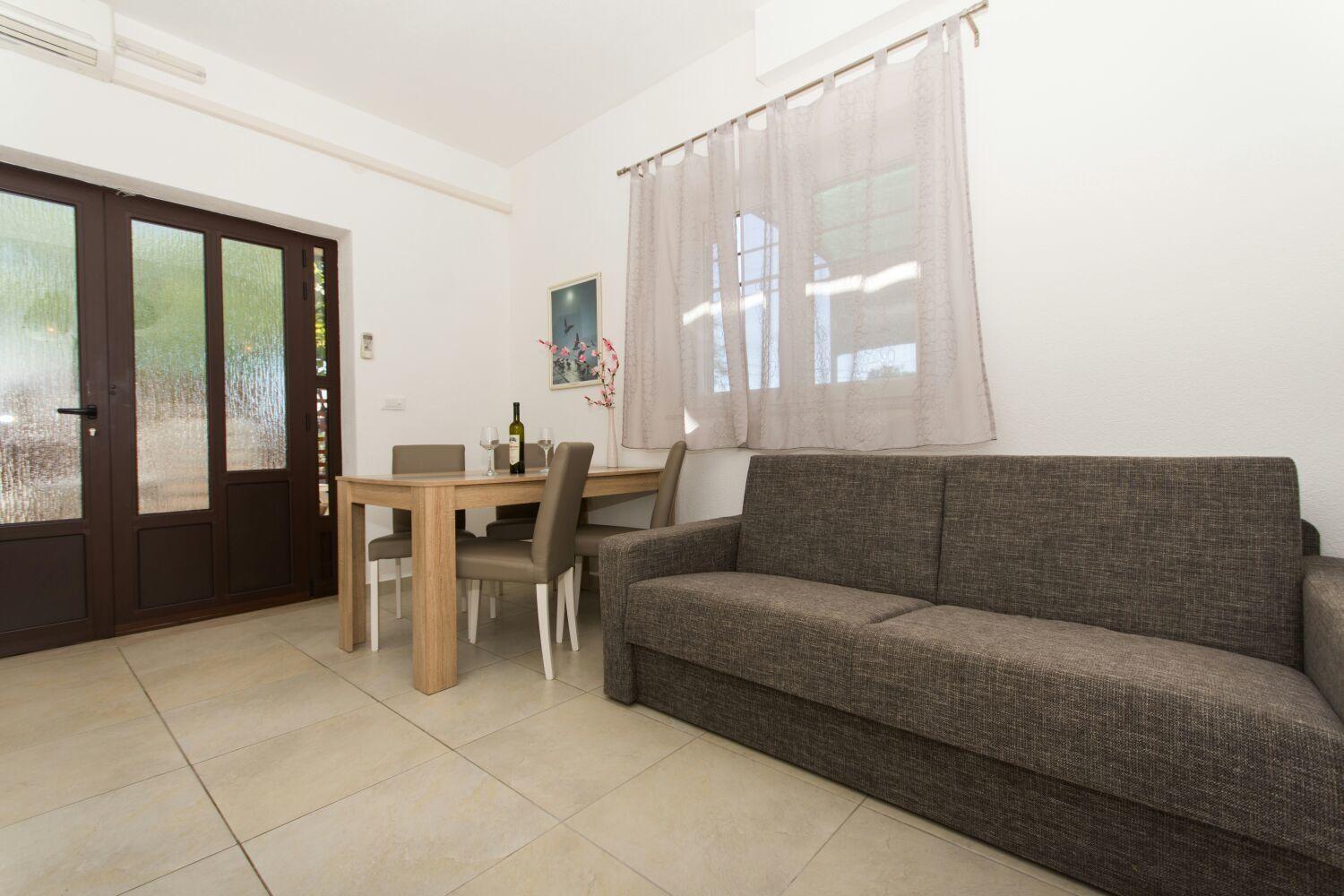 Apartment Bareta Трогир Екстериор снимка